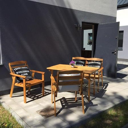 Apartamenty Dorota ポビエロボ エクステリア 写真
